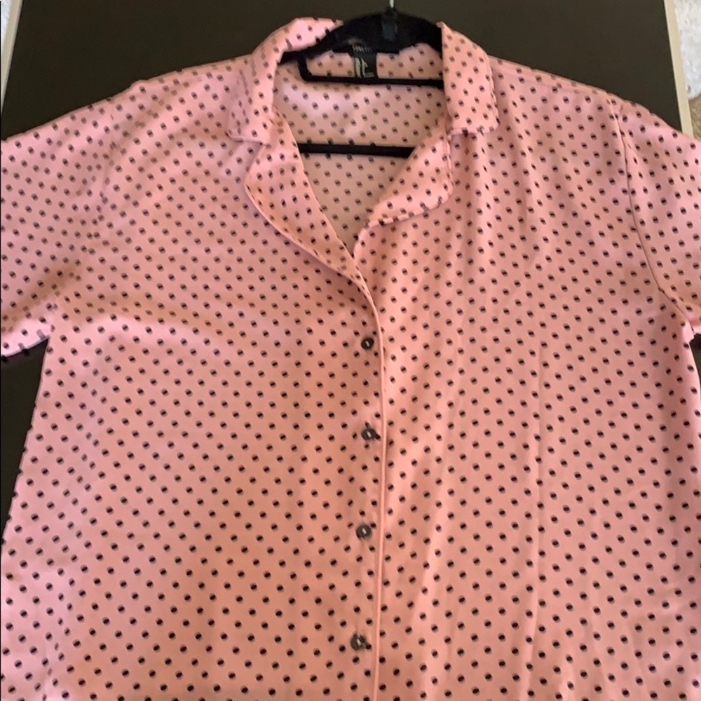 🐙 Pink Polka Dot Button-Up 🐙
